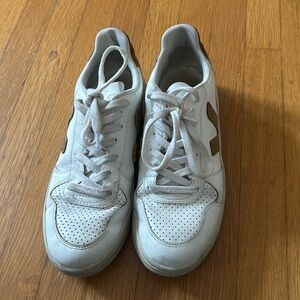 White leather and brown Vejas women’s size 9